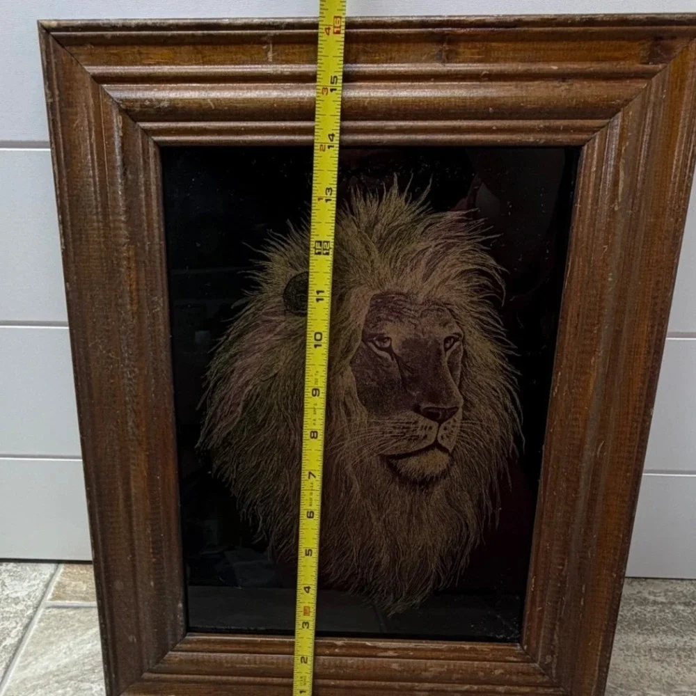Vintage 1980 Liberty Design & Mirror Co Lion Etched Glass Black Mirror Wood Fram